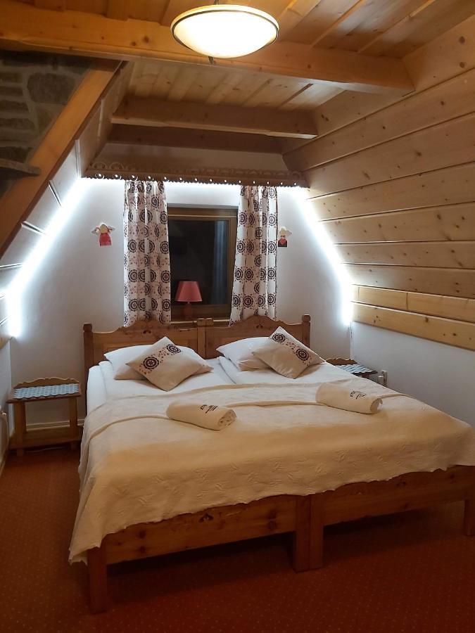 Willa Goralskie Spanie Закопане Номер фото